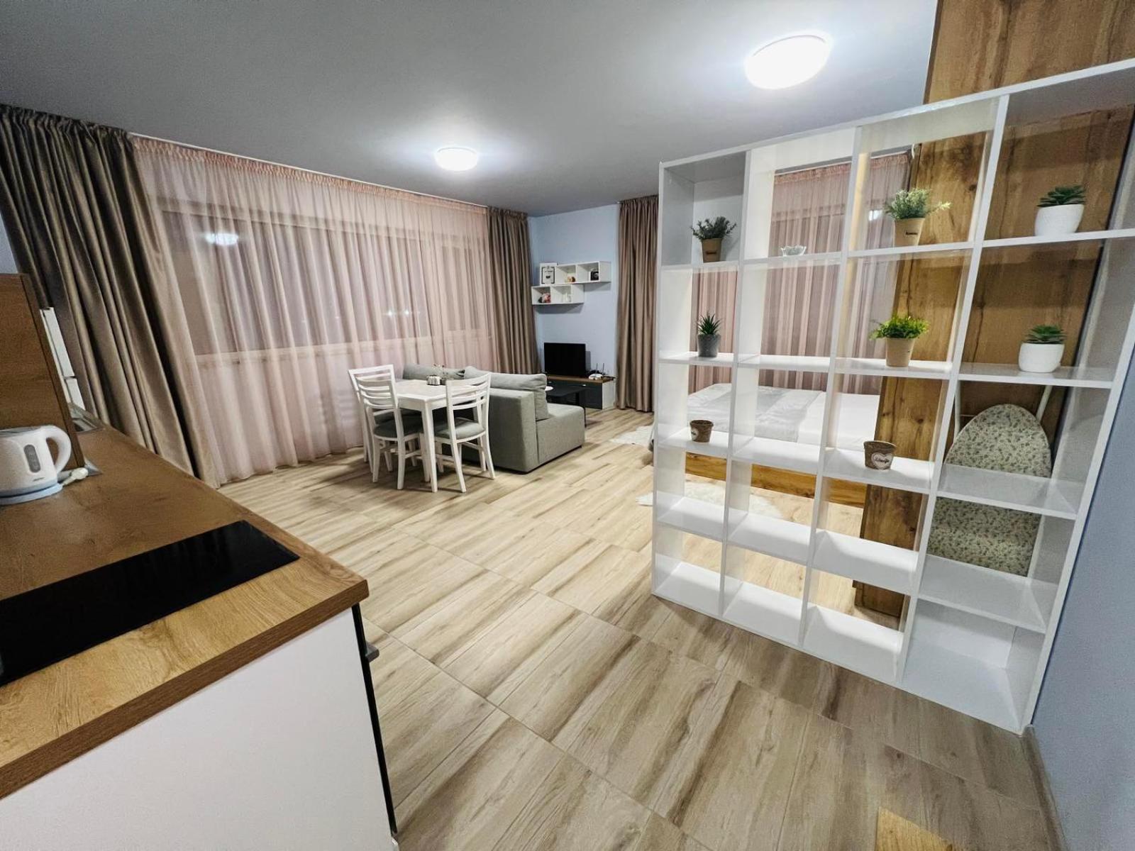 Академика Рент Студио 34 Varna Esterno foto
